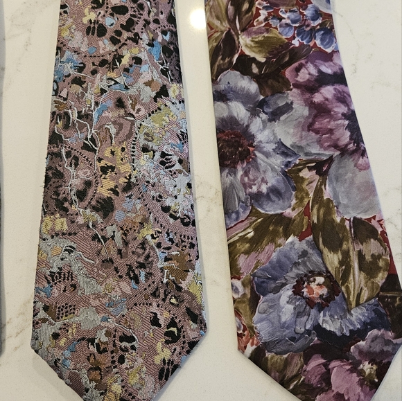 A lot of 5 ties - Picture 3 of 5